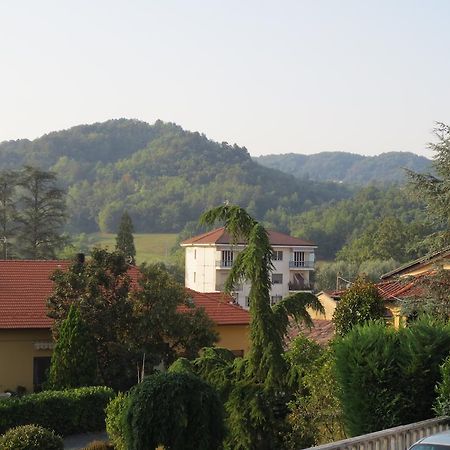 Casa Giordano Bed & Breakfast Mombello Monferrato Екстериор снимка