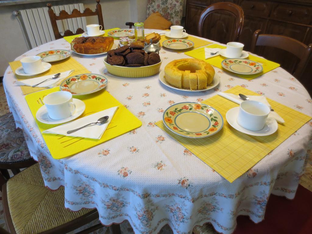 Casa Giordano Bed & Breakfast Mombello Monferrato Екстериор снимка