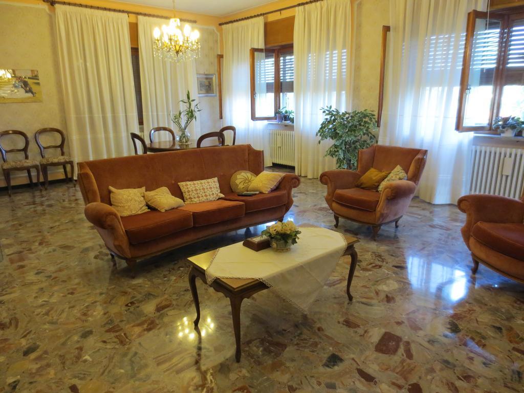 Casa Giordano Bed & Breakfast Mombello Monferrato Екстериор снимка